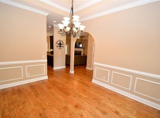 2121 Stonehaven Dr, Auburn, AL 36830
