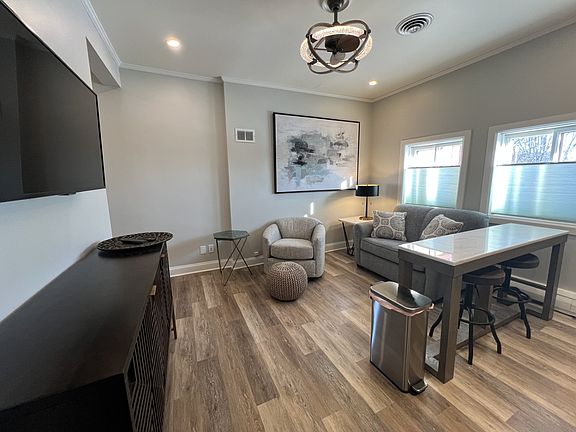 Sunny living room entry