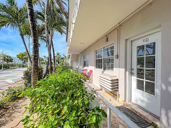 3rd image of 717 Espanola Way APT 110