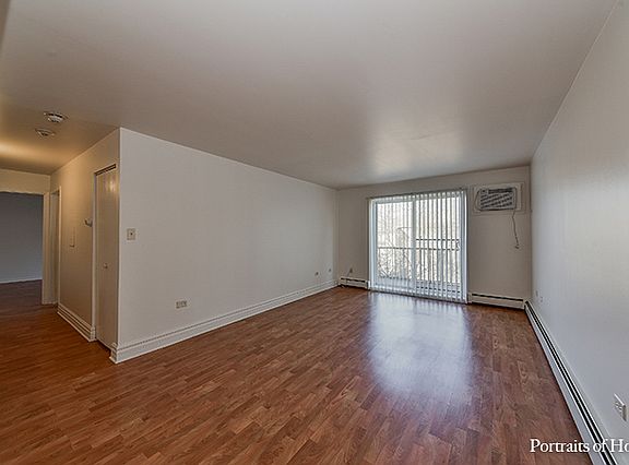 2nd image of 515 Kiowa Dr APT 202