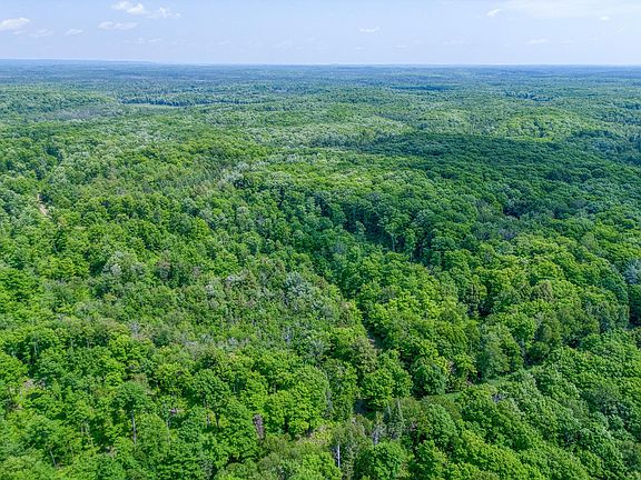 2nd image of 6881 Dunham Road Usfs Rd #6