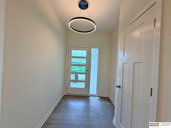 3rd image of 3010 N 166th Ave