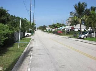 708 W 1st St, Riviera Beach, FL 33404