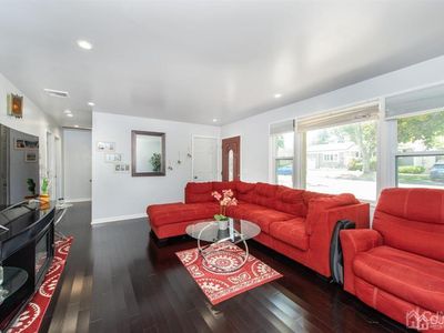 915 Maple Ave, Piscataway, NJ, 08854