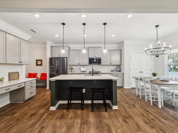 3800 Cross Timber Ln, Raleigh, NC 27603