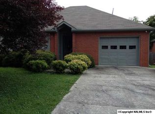 29 Cedar Brook St, Moulton, AL 35650