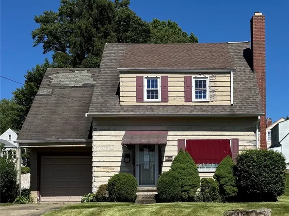 749 Pershing St, Ellwood City, PA 16117