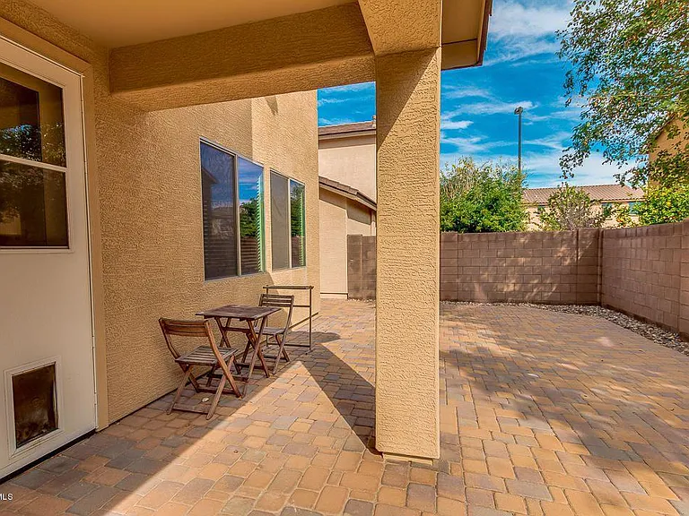 2099 S Martingale Rd — Photo 15