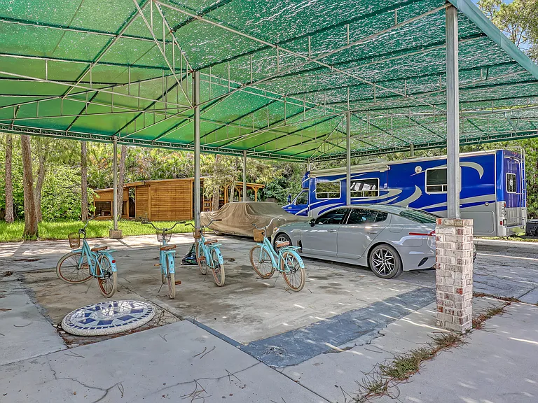 10780 Anderson Ln — Photo 75