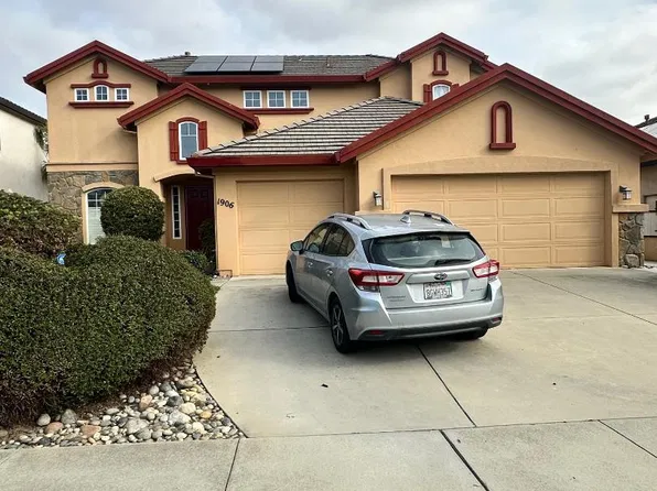 1906 Oxford Ct, Salinas, CA 93906