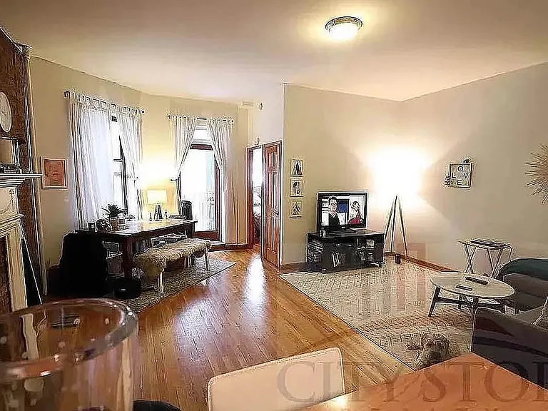 306 W 73rd St #2A — Photo 1
