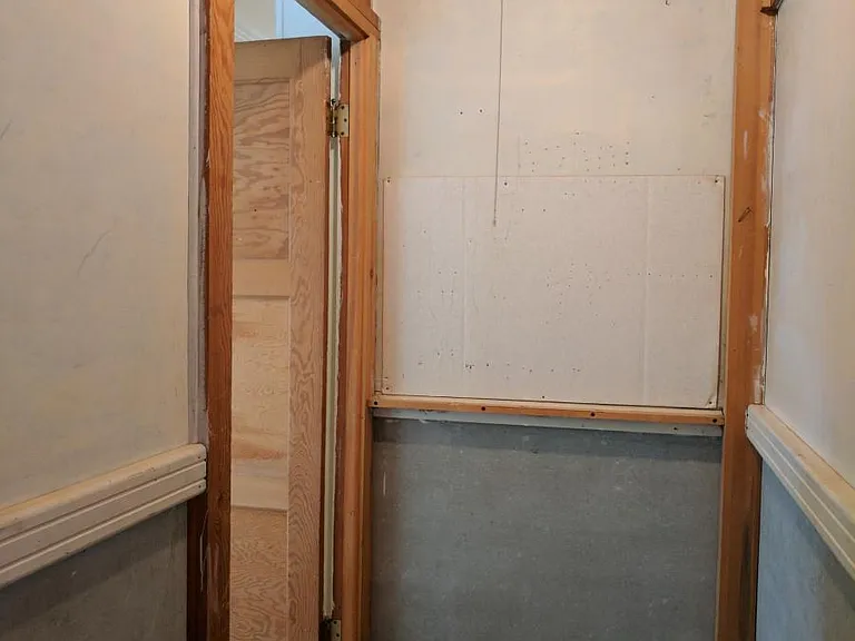 3085 S Birch St — Photo 15