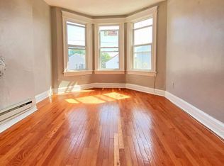 135 Wilkinson Ave APT 3R, Jersey City, NJ 07305