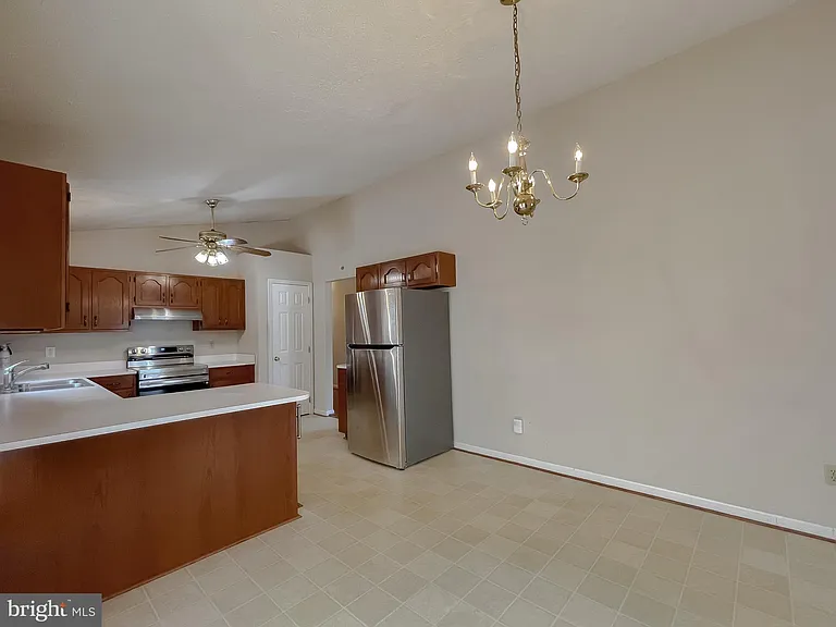 109 Morris Dr — Photo 19