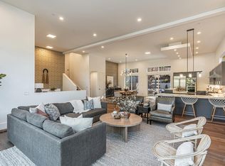 16 Manor Rd, Kentfield, CA 94904