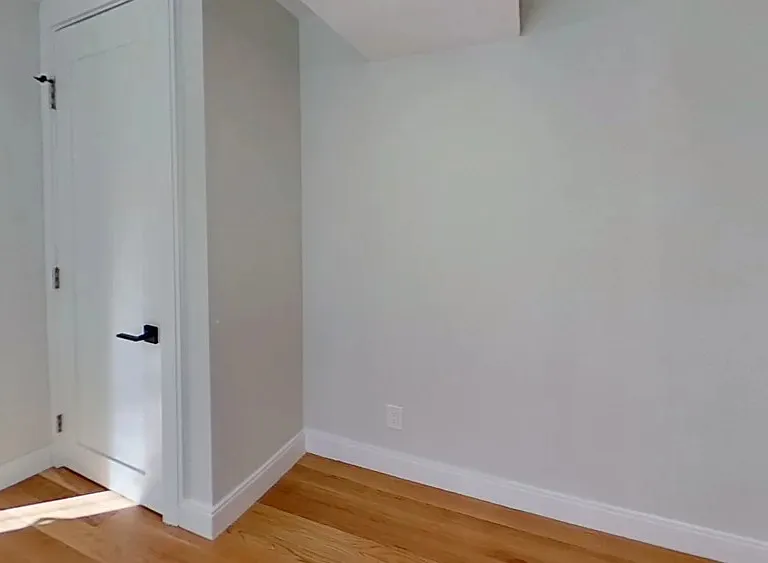 57 Hemman St #B — Photo 5