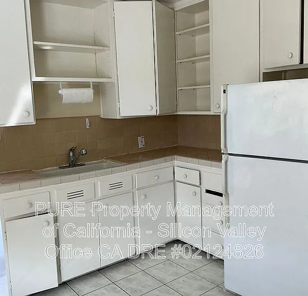 716 N 1st St #6 — Photo 11