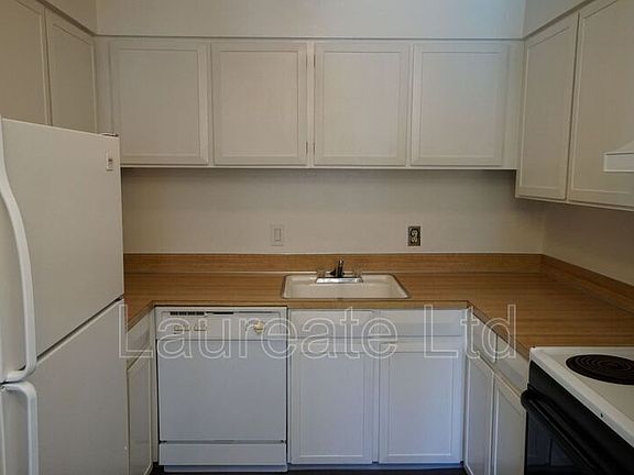 5th image of 1260 York St APT 201