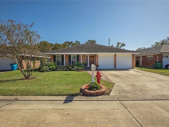 2nd image of 132 Dunleith Dr