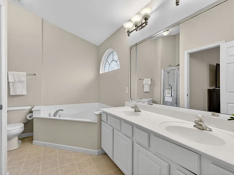 27 Crimson Leaf Ct — Photo 26