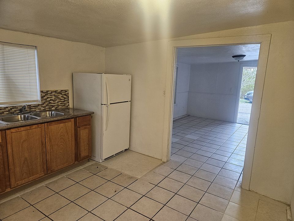 1st image of 66088 6th St APT A