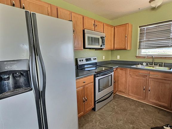 2nd image of 10829 Big Bear Ln