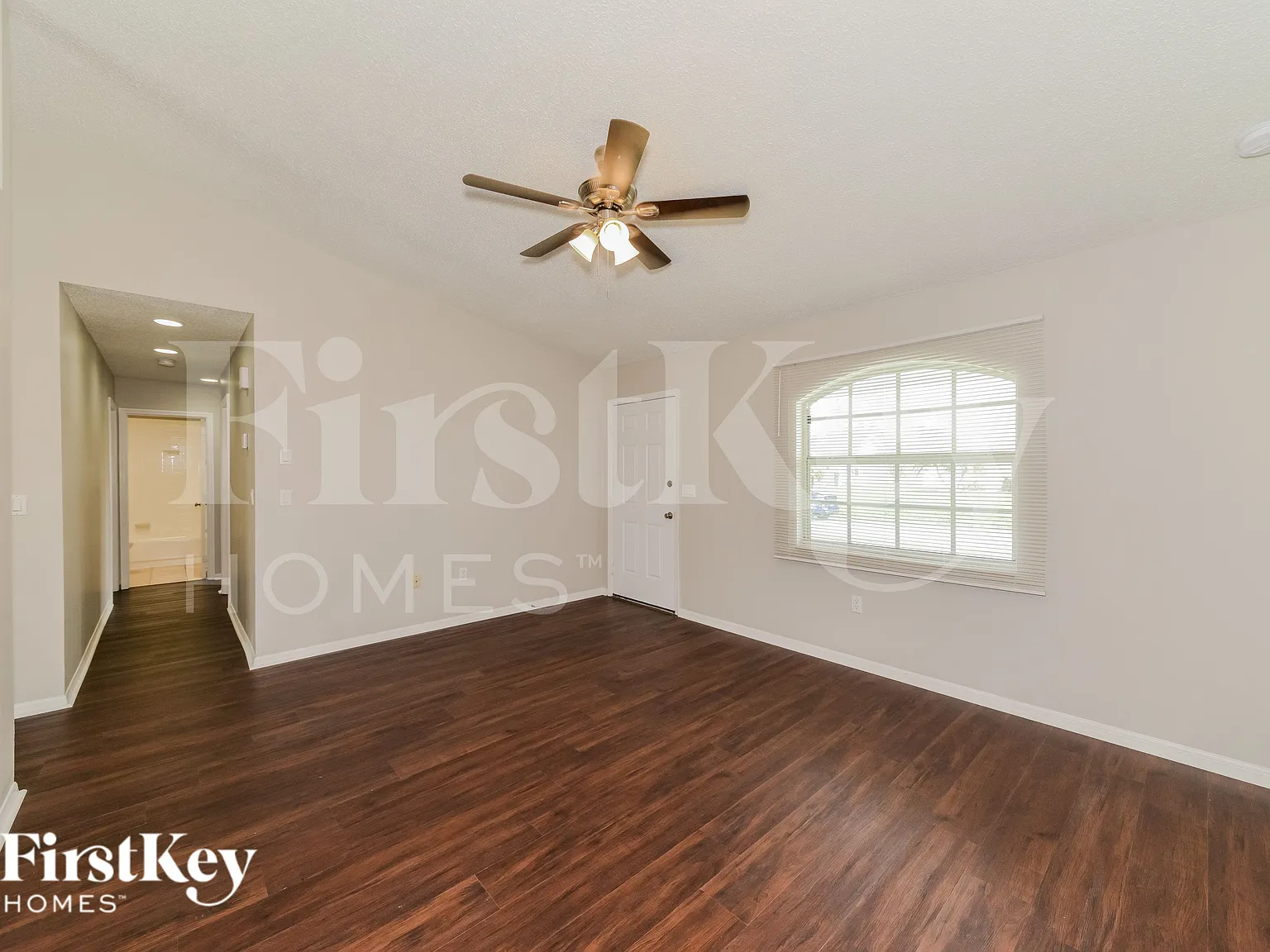 2 bed, 2.0 bath, 1054 sqft, $1,625 — Photo 4