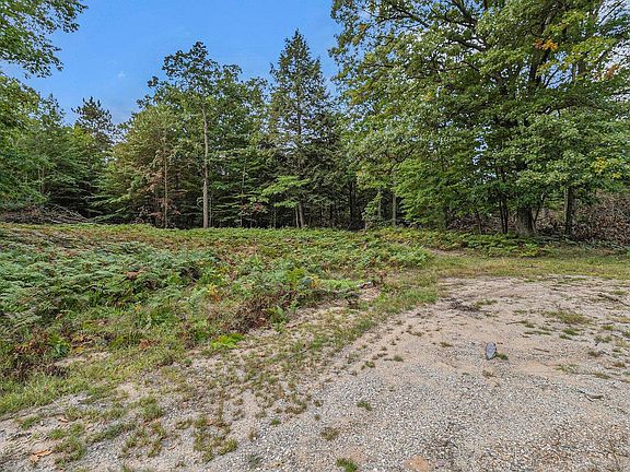 3rd image of LOT 3 Pine Ave