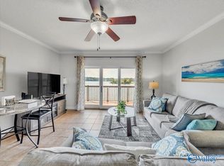 12100 Two Rivers Dr #B34, Athens, AL 35611