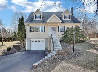 5 Warren Ct, Cornwall, NY 12518