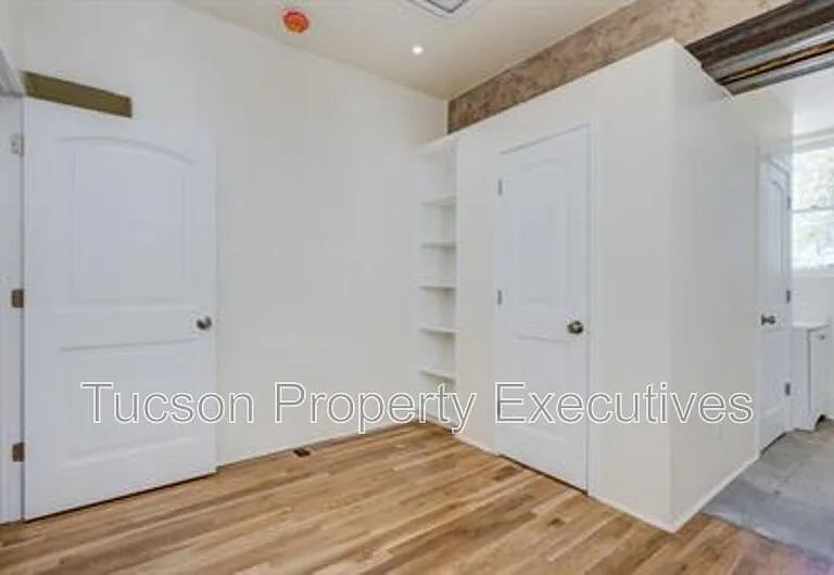 85 W Simpson St — Photo 8