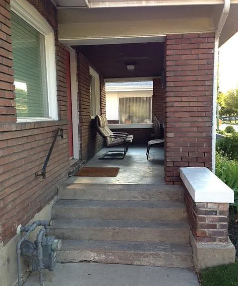 280 E 1700 S — Photo 19
