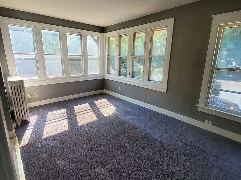 135-137 Garfield Ave - 4 Unit (Ace Property) — Photo 1