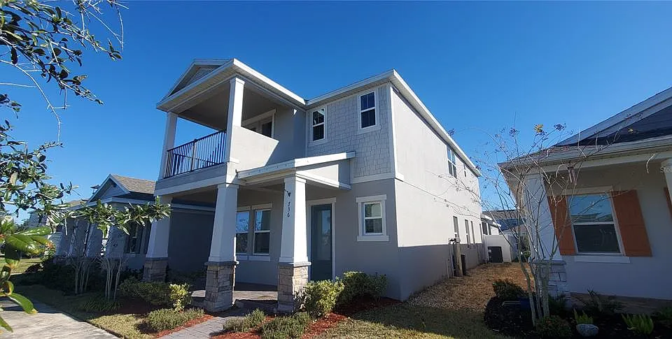 736 Yukon Ln