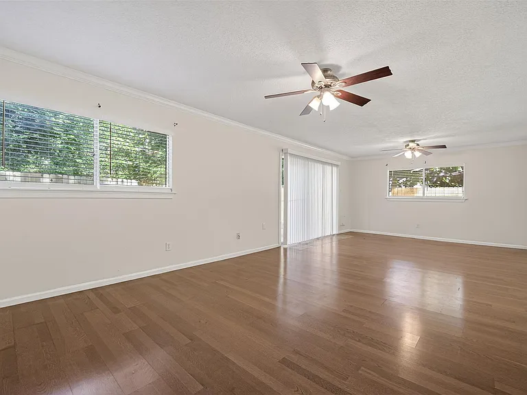 1106 E Red Cedar Cir — Photo 11