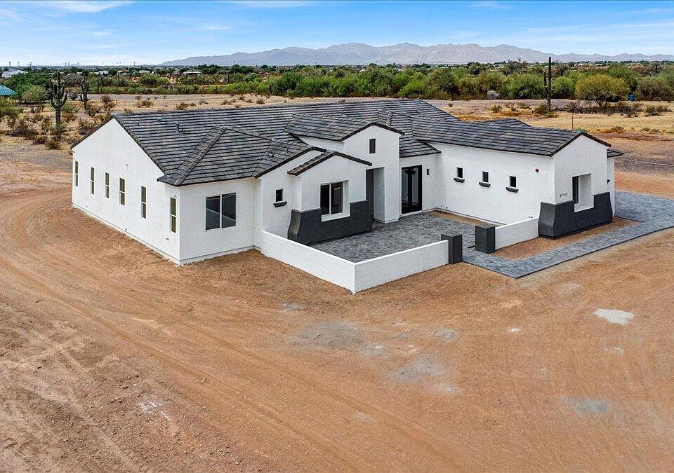 1st image of 27112 N 155th Avenue