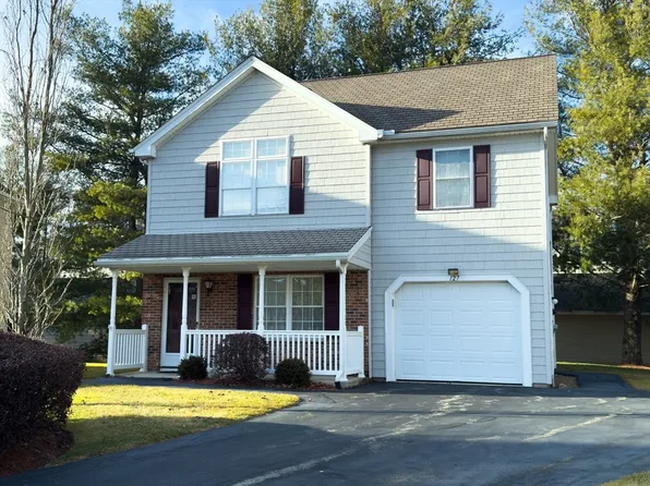 127 Caddy Ct Unit 127, Tewksbury, MA 01876