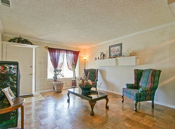 5th image of 133 Sunflower Dr