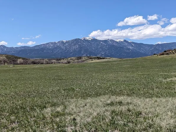 329 Takelma Dr, Colorado City, CO 81019