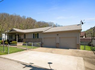 1 Meadow Ln, Huntington, WV