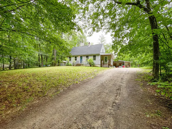 21 Pinecrest Circle, Waterboro, ME 04061