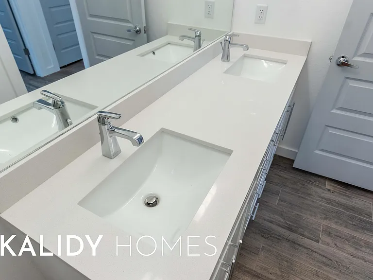 1640 Kalidy Dr — Photo 56