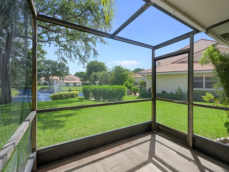 6371 Boca Cir — Photo 5