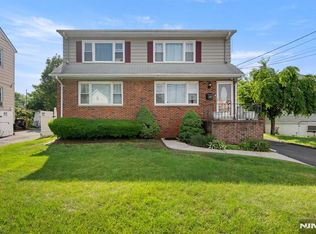 105 Old Hoboken Rd, Hackensack, NJ 07601