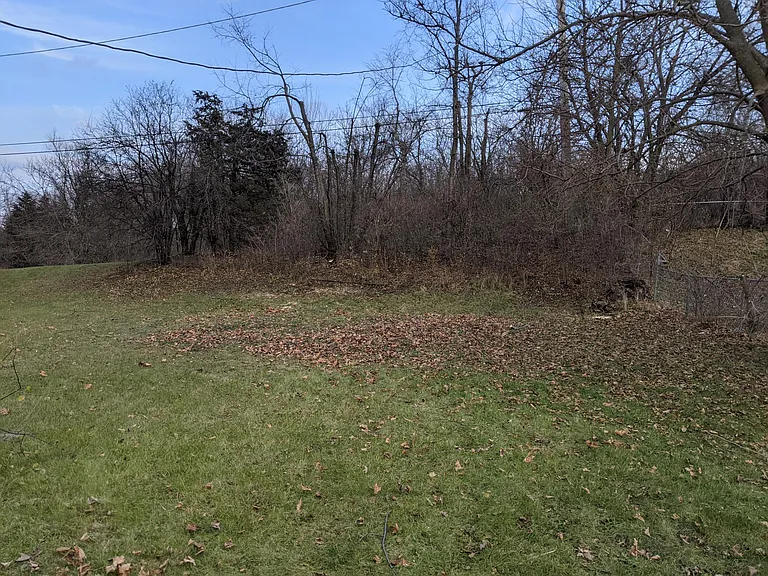 511 Chisholm Trl — Photo 12