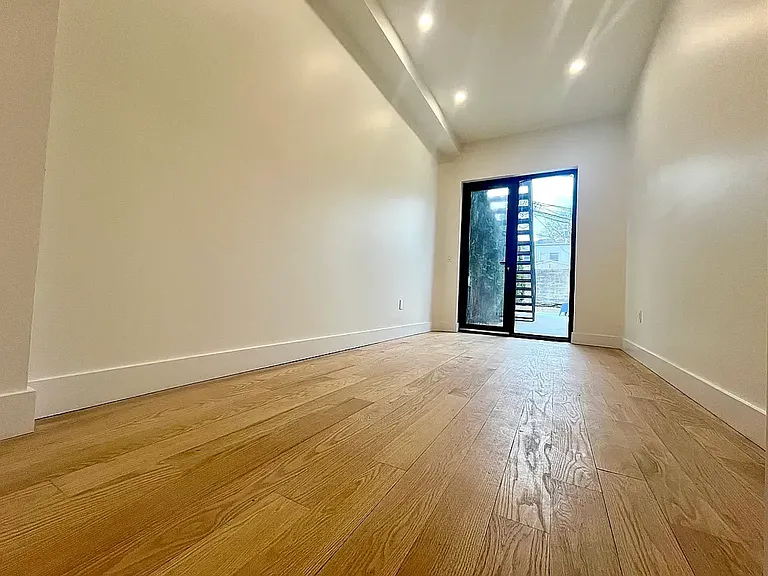 78 Jackson St #1B — Photo 3