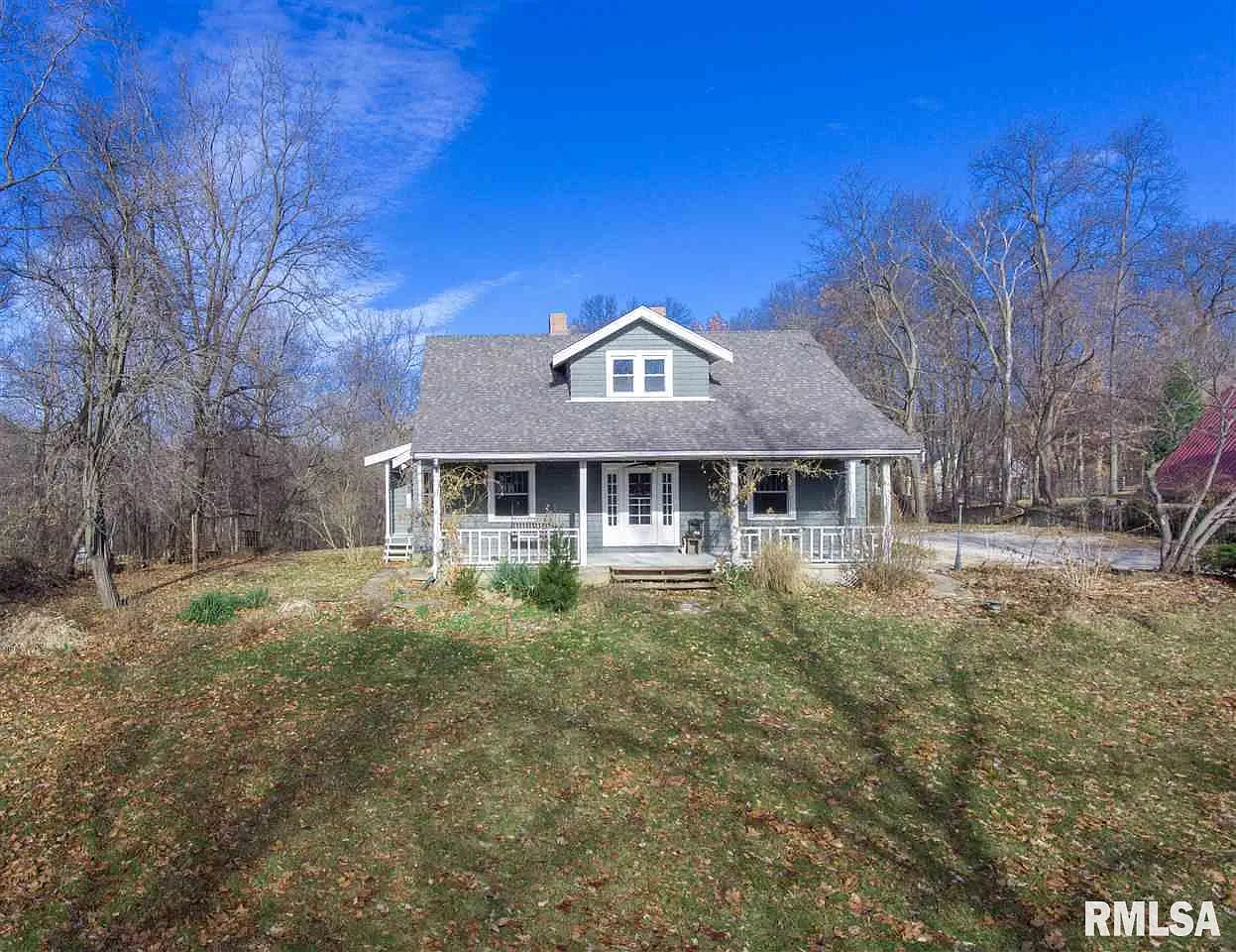 2205 E Grandview Ave photo 1