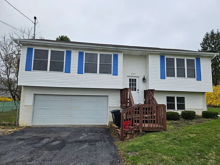 2105 Circleville Rd — Photo 1