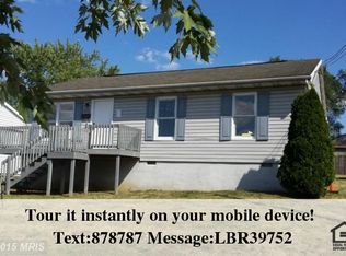 909 3rd St, Martinsburg, WV 25404