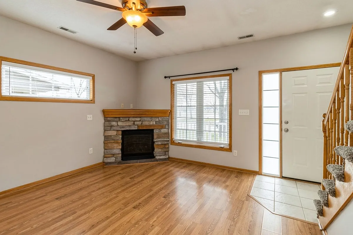 Building Photo - 1812 NW Ashton Ln #1